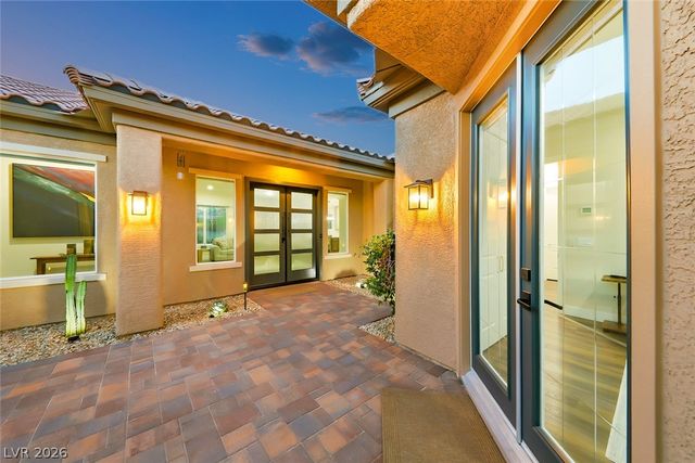 2948 Foxtail Creek Avenue, Henderson, NV 89052