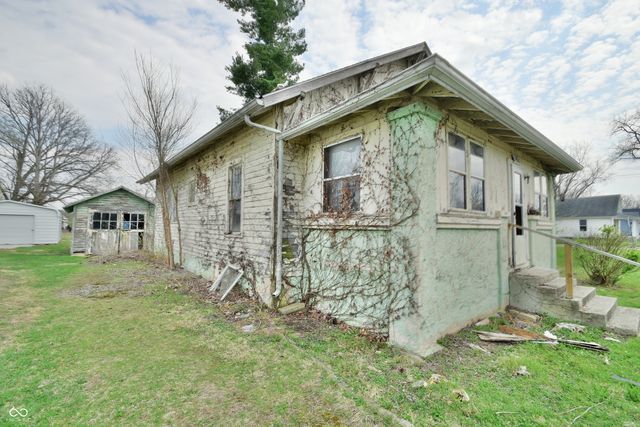 1426 Dewey Street, Anderson, IN 46016