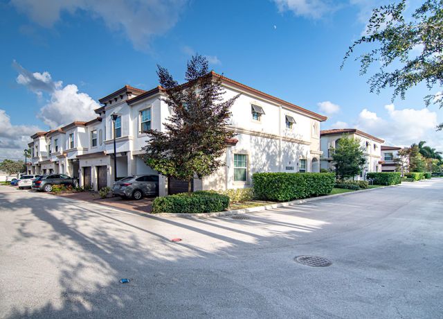 14377 Sims Road 14424, Delray Beach, FL 33484