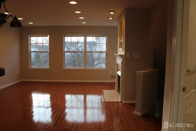 53 Giera Court, Sayreville, NJ 08859