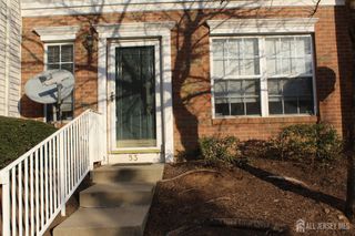 53 Giera Court, Sayreville, NJ 08859