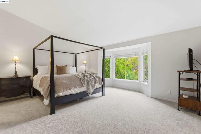 540 Ivy Pointe Circle, San Ramon, CA 94582