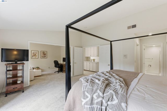 540 Ivy Pointe Circle, San Ramon, CA 94582