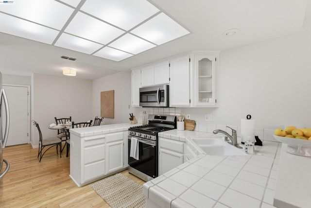540 Ivy Pointe Circle, San Ramon, CA 94582