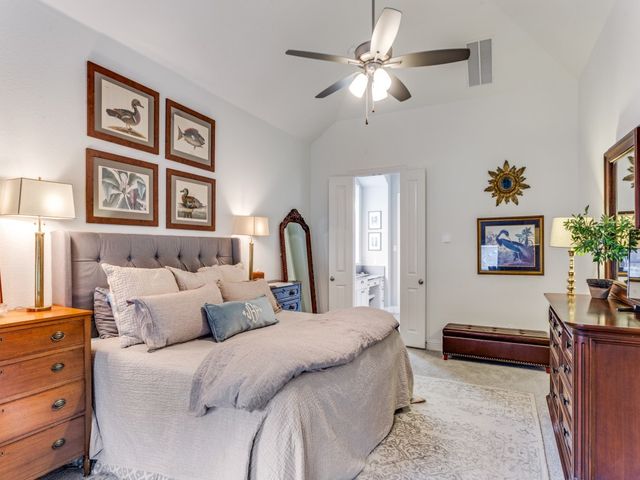 13612 Parkline Way, Fort Worth, TX 76008