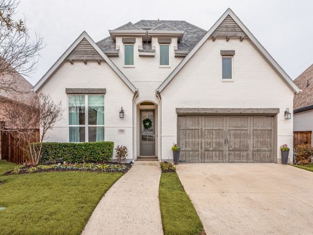 13612 Parkline Way, Fort Worth, TX 76008