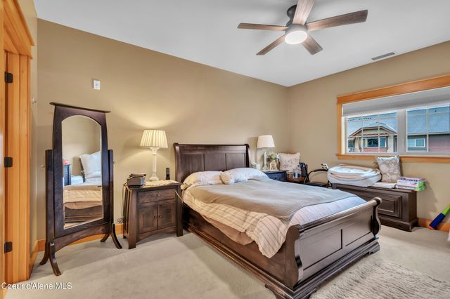 2050 N Main ST, APT 318, Coeur d'Alene, ID 83814 property photo