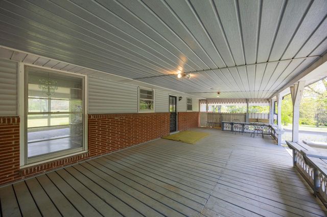127 Riviera Dr, Hendersonville, TN 37075