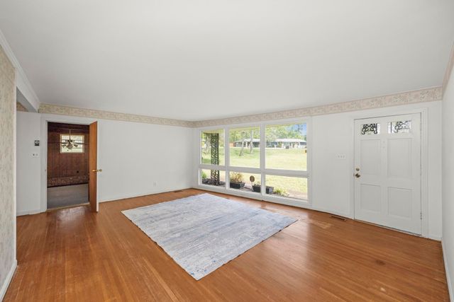 127 Riviera Dr, Hendersonville, TN 37075