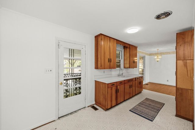 127 Riviera Dr, Hendersonville, TN 37075