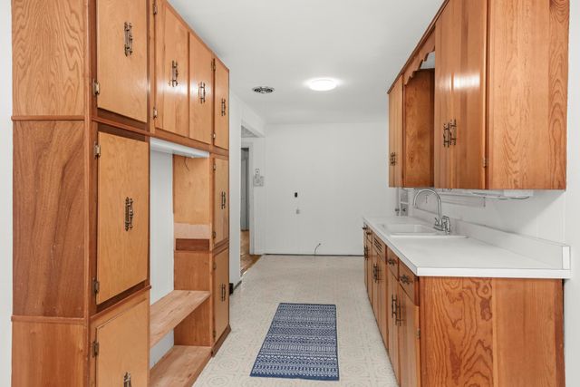 127 Riviera Dr, Hendersonville, TN 37075
