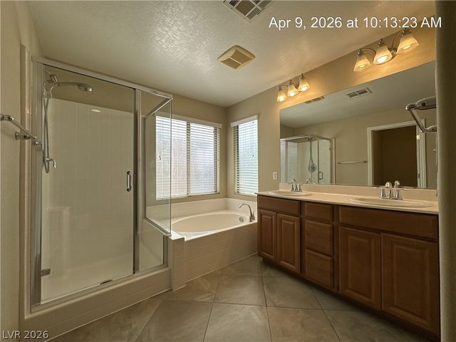 10307 Elmwood Glen Avenue, Las Vegas, NV 89166