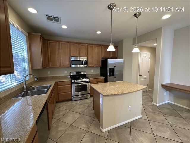 10307 Elmwood Glen Avenue, Las Vegas, NV 89166