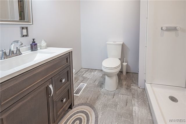 1158 Timberwood Court, Lockport City, NY 14094