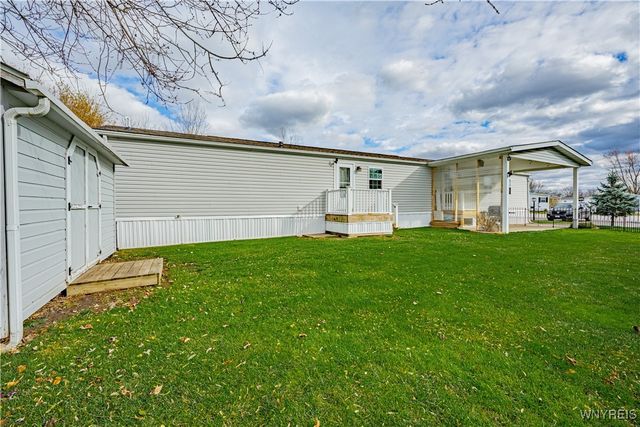 1158 Timberwood Court, Lockport City, NY 14094