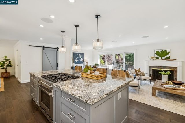 932 Reliez Station Road, Lafayette, CA 94549