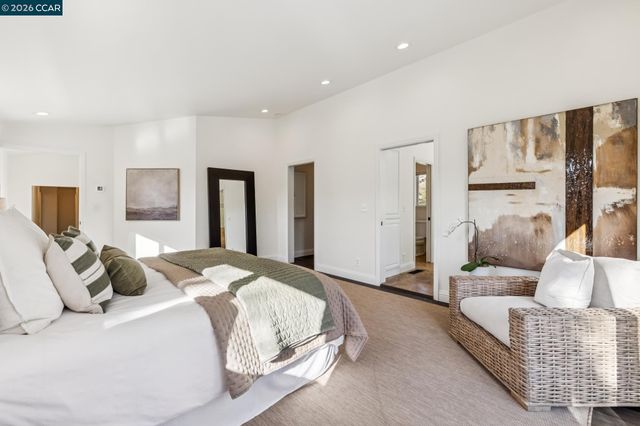 932 Reliez Station Road, Lafayette, CA 94549