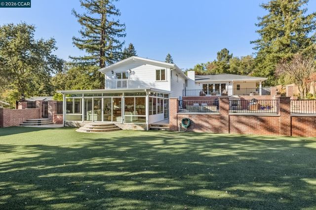 932 Reliez Station Road, Lafayette, CA 94549