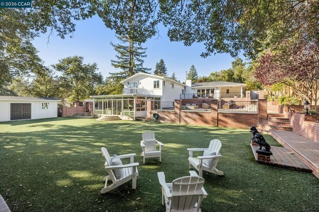 932 Reliez Station Road, Lafayette, CA 94549