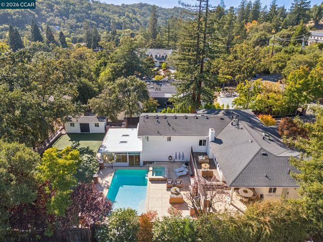 932 Reliez Station Road, Lafayette, CA 94549