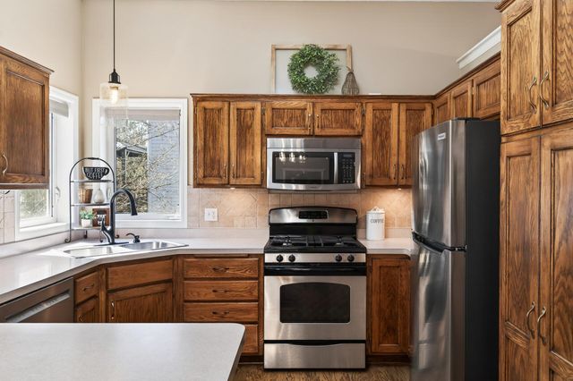 2114 150th Lane NW, Andover, MN 55304