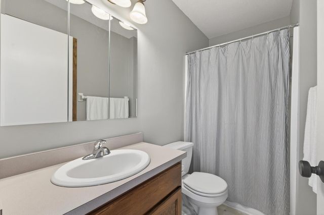 2114 150th Lane NW, Andover, MN 55304