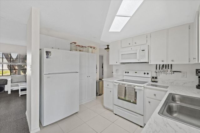 1310 MANDARIN DRIVE, Holiday, FL 34691