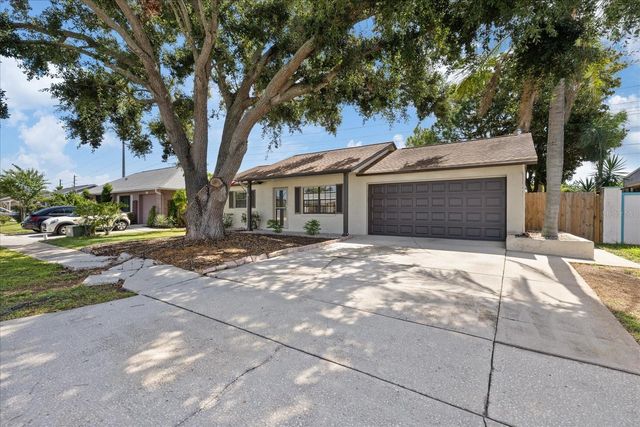 1310 MANDARIN DRIVE, Holiday, FL 34691