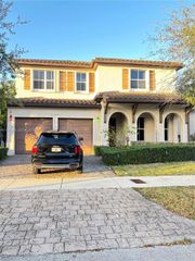 15041 SW 177th Ter, Miami, FL 33187