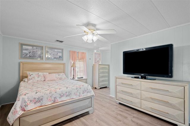 5250 DEAN DAIRY ROAD, Zephyrhills, FL 33541