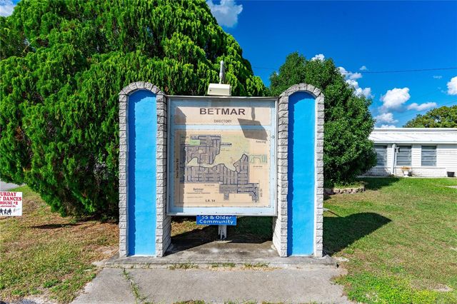 5250 DEAN DAIRY ROAD, Zephyrhills, FL 33541