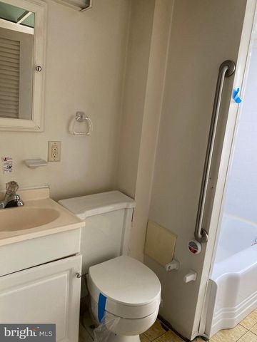 3126 KESWICK RD, Baltimore, MD 21211