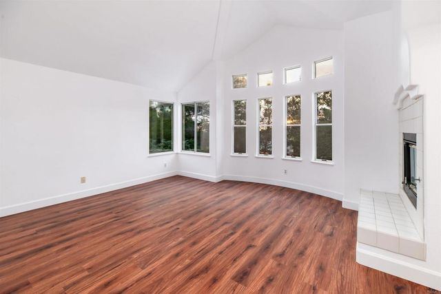 11605 Windcrest Lane, San Diego, CA 92128