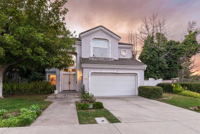 11605 Windcrest Lane, San Diego, CA 92128