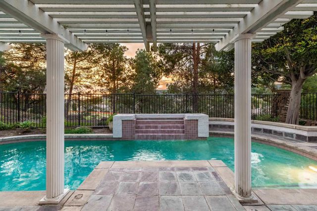 11605 Windcrest Lane, San Diego, CA 92128