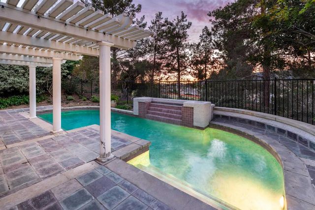 11605 Windcrest Lane, San Diego, CA 92128