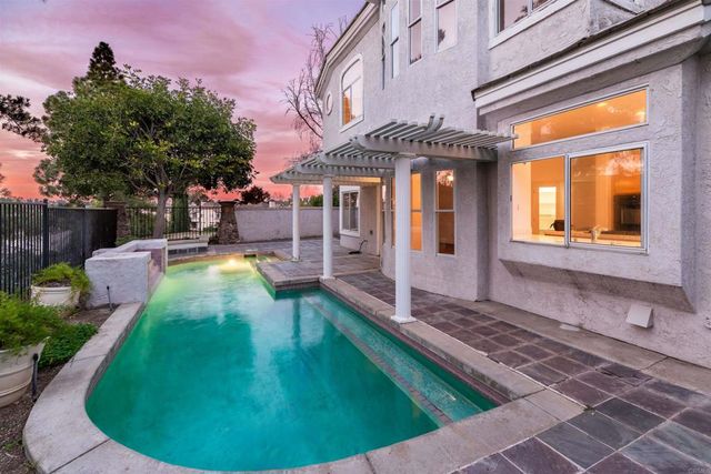 11605 Windcrest Lane, San Diego, CA 92128