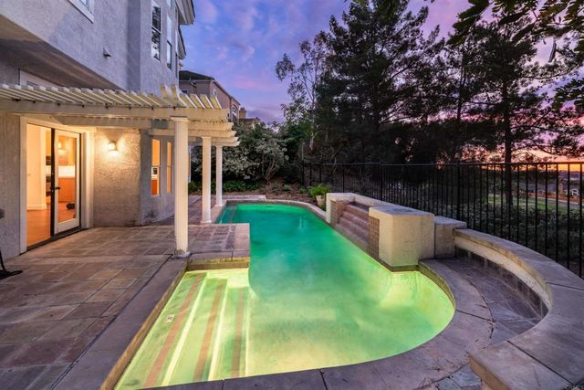 11605 Windcrest Lane, San Diego, CA 92128