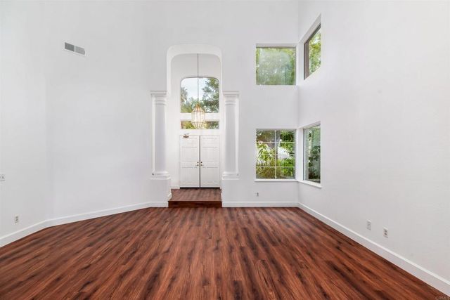 11605 Windcrest Lane, San Diego, CA 92128