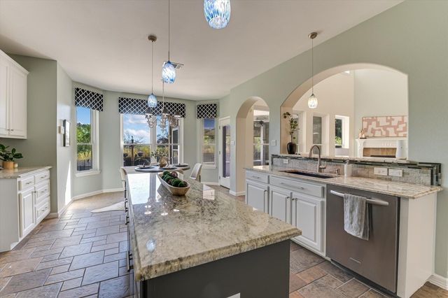 12409 Cascade Caverns TRL, Austin, TX 78739