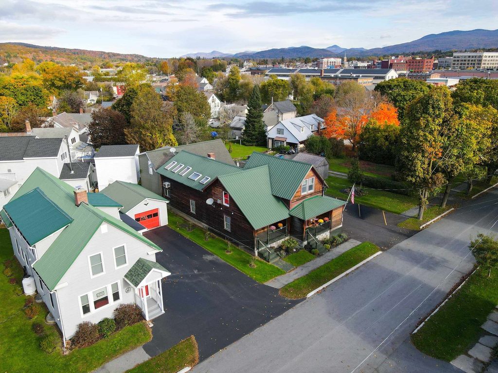 107 Franklin Street, Rutland City, VT 05701