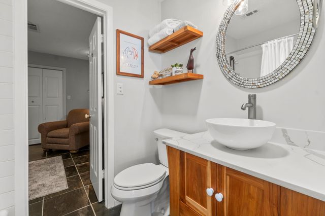 155 Greenbriar Drive, Livingston, TX 77351