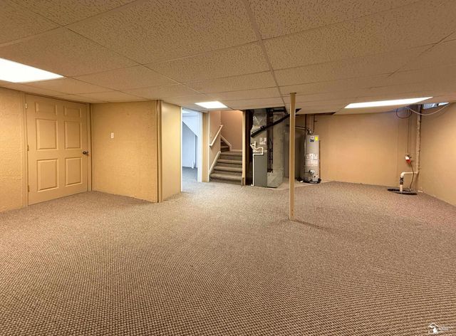 22901 Woodcreek Drive 61, Taylor, MI 48180