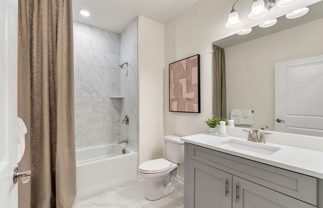 320 Martins Landing 407, North Reading, MA 01864