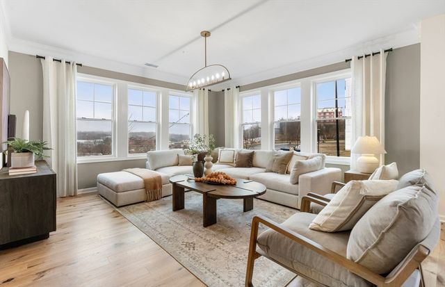 320 Martins Landing 407, North Reading, MA 01864