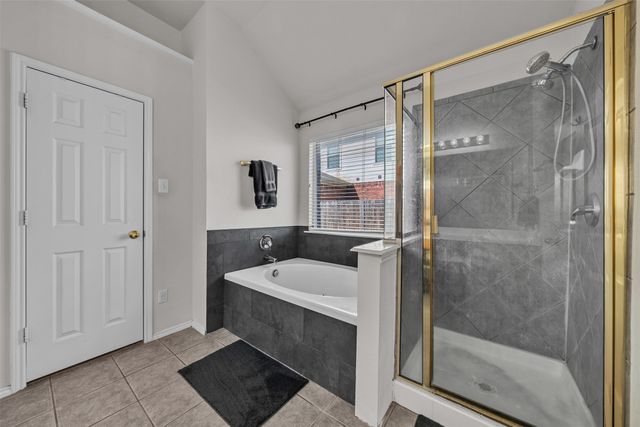 704 Dickerson Lane, Mansfield, TX 76063