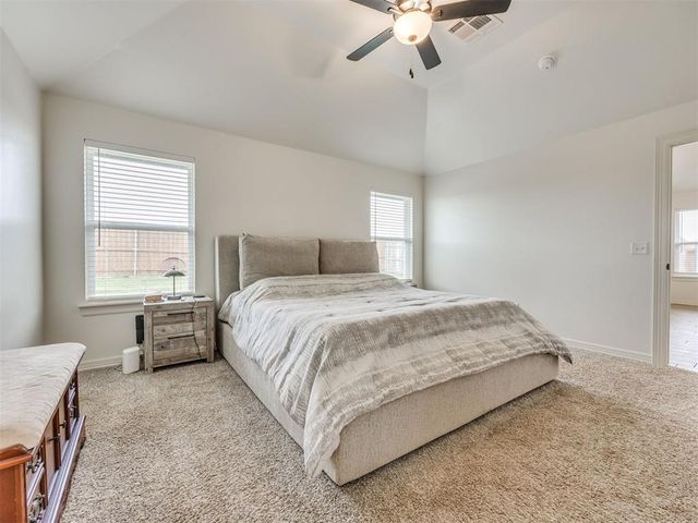 12009 NW 121st Circle, Yukon, OK 73099