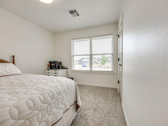 12009 NW 121st Circle, Yukon, OK 73099