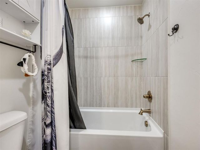 12009 NW 121st Circle, Yukon, OK 73099