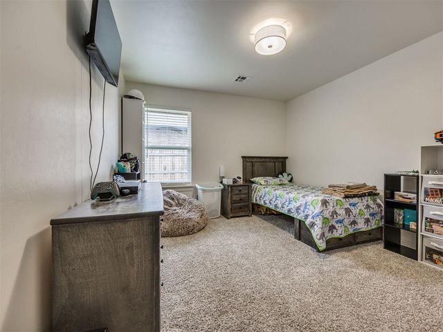 12009 NW 121st Circle, Yukon, OK 73099
